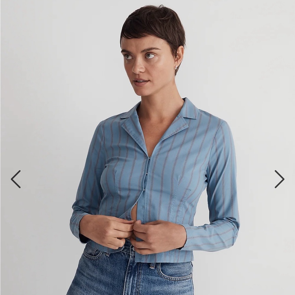 Madewell Poplin Hook-Front Shrunken Shirt